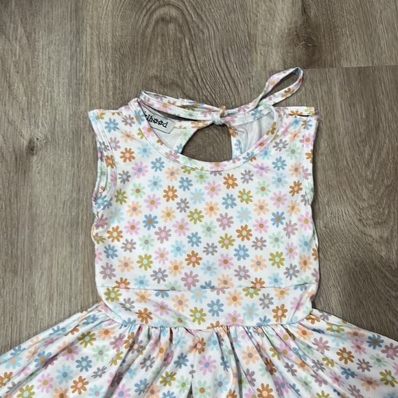 Girlhood Floral Summer Dress 12-18 Months - Picture 2 of 4